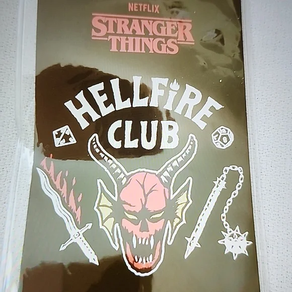 Stranger Things "Hellfire Club" Card Holder & Laynard Set with Brown Furry Bag - Picture 9 of 16